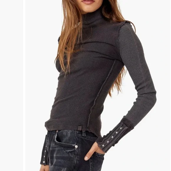 New We the Free Freya Mock Neck Thermal Top - Picture 5 of 11